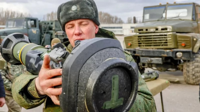 乌克兰士兵和该国的反坦克武器